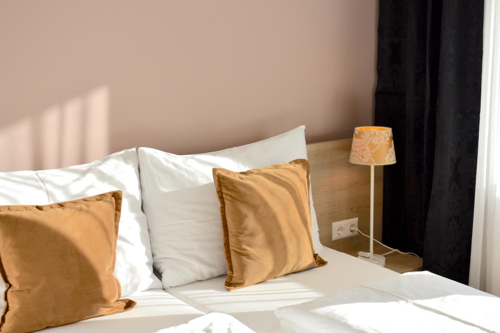 Amoria Secret Escape Woerthersee - Adults Only Wellness & Self Check-In Krumpendorf Extérieur photo